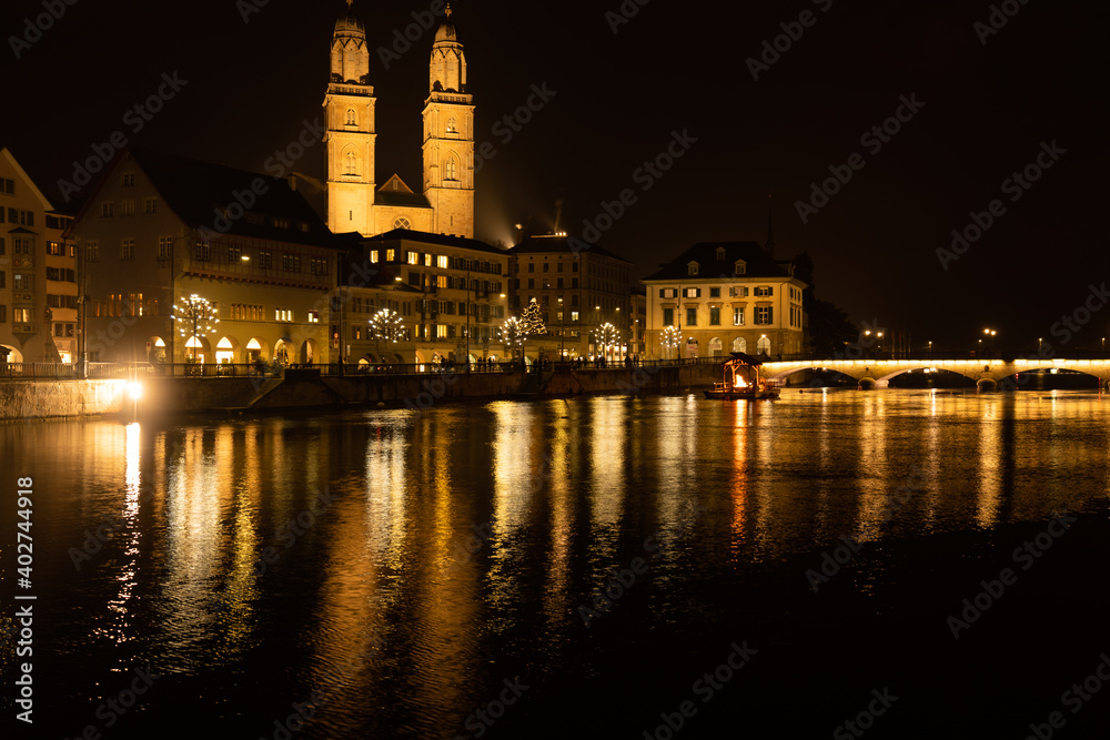 Major church Grossmünster in old town of zurich days before Christmas.