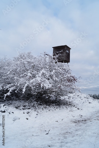 Jägerstand im Winter photo