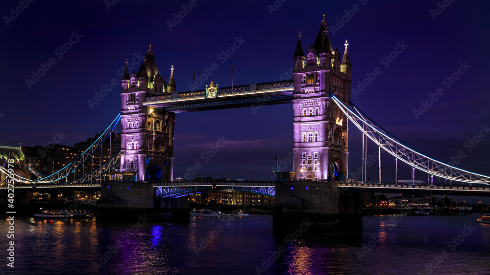Obraz premium Tower Bridge London at Night