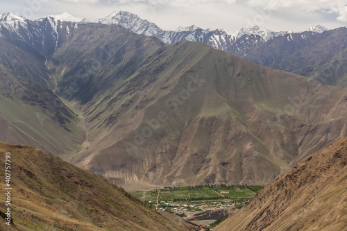 Zeravshan river valley in northern Tajikistan