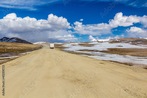 Pamir Highway in Gorno-Badakhshan Autonomous Region, Tajikistan © Matyas Rehak
