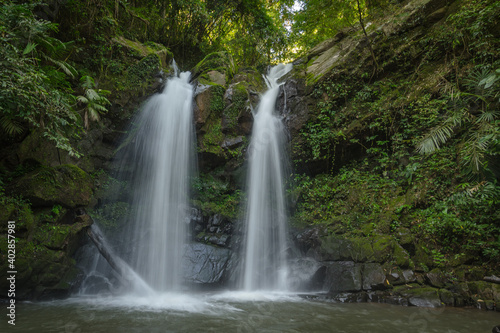 Fototapeta Naklejka Na Ścianę i Meble -  Beautiful scenic of Sapan waterfall in Nan, North of Thailand.