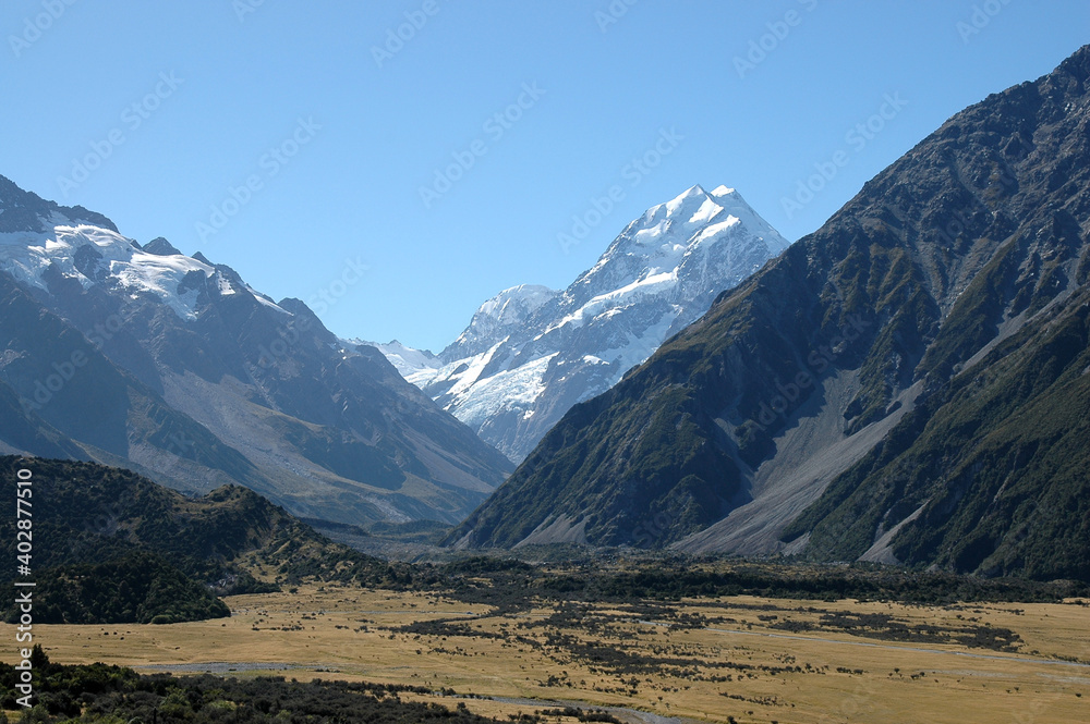 Mount Cook and the surrounding mountains New Zealand