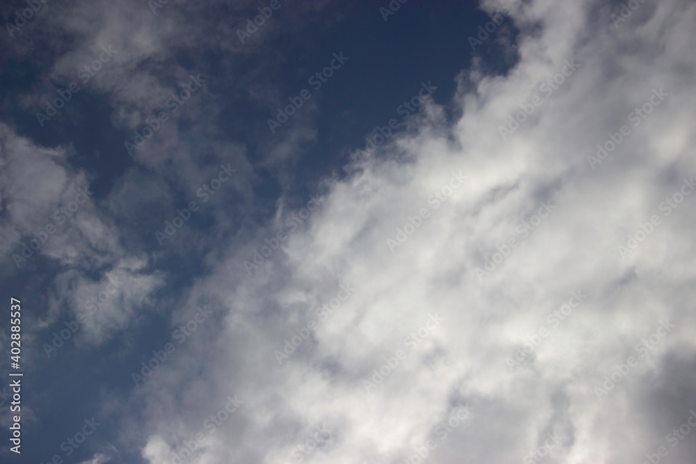 Fototapeta premium Sun through the clouds