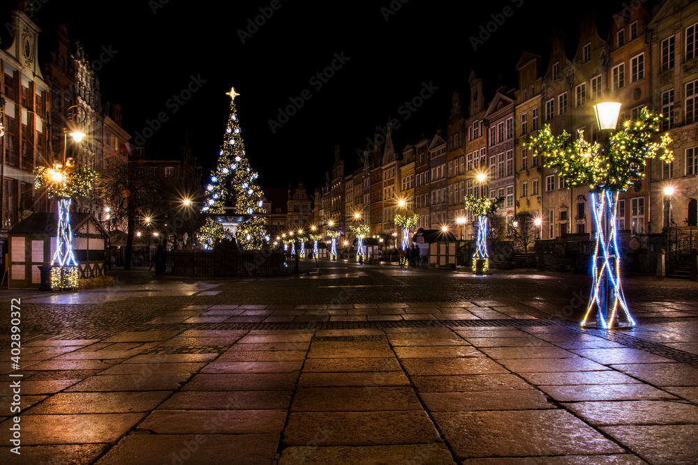 Christmas tree and light decorations in the old town of Gdansk