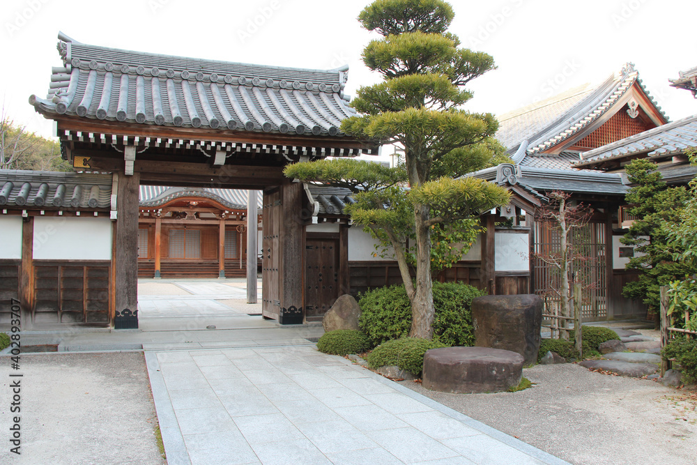 temple (torin-ji) in matsue in japan 