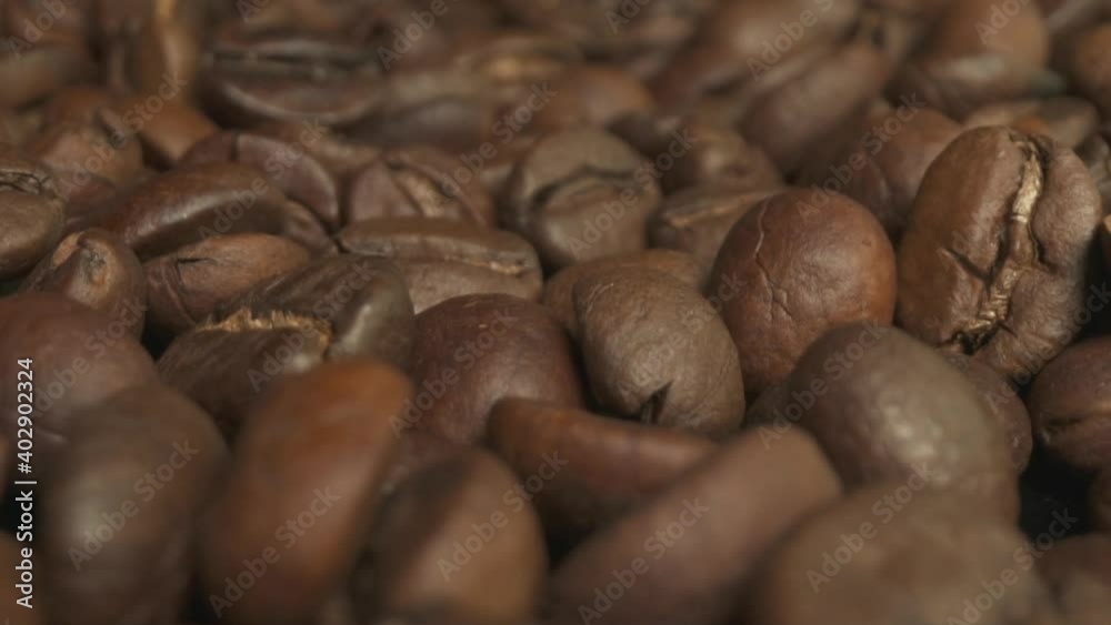 Granos de Café en Macro y camara lenta 