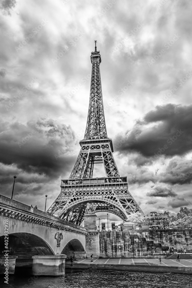 Tour Eiffel en noir et blanc, Paris, France