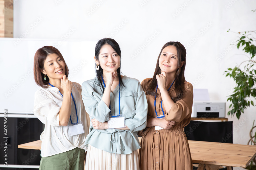 女性スタッフ・女性社員
