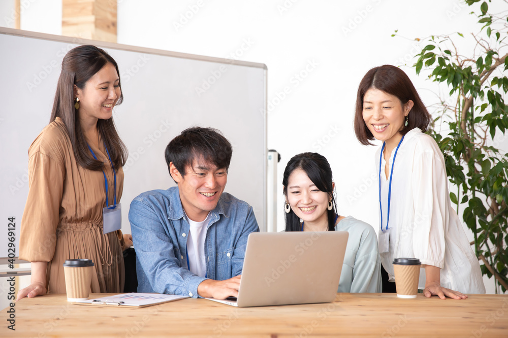 会議・ミーティング・打ち合わせ
会議・ミーティング・打ち合わせ