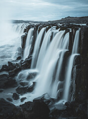 Canvas schilderij Blauw Krachtige Selfoss waterval IJsland  © Leonid Tit