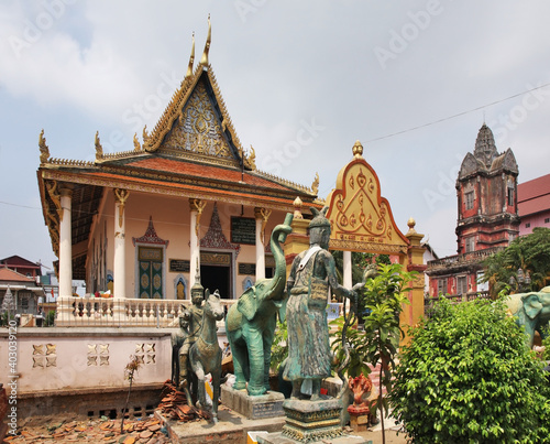 Saravoan Techo Pagoda at Wat Saravoan temple in Phnom Penh. Cambodia