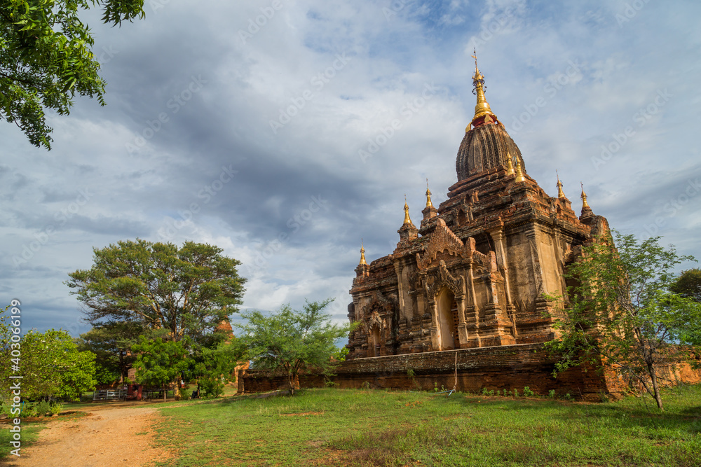 Fototapeta premium Ancient temple in Bagan