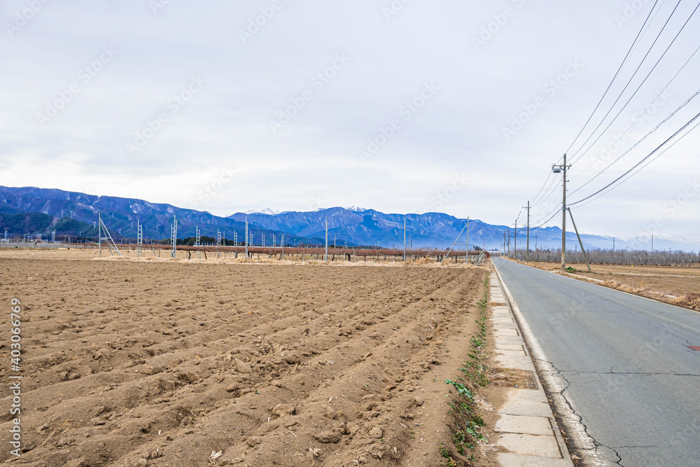 塩尻市 火山灰土の冬の畑 Stock Photo | Adobe Stock