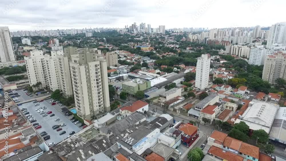 drone imagens aéreas casas e prédios