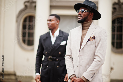 Foto Two fashion black men