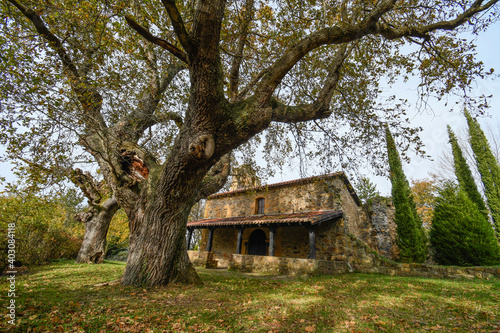 Hermitage of Concejuelo in Galdames, next to its centenary oaks