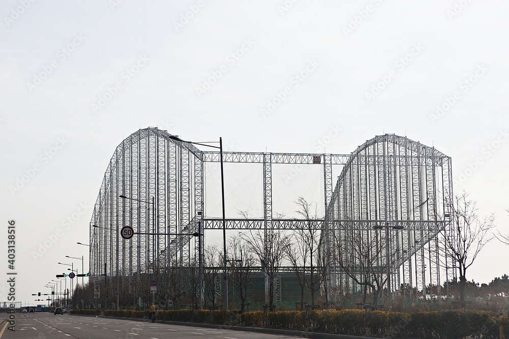 Obraz premium 한국도심속의건축물입니다