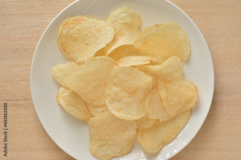 ポテトチップス 塩味 ポテトチップス 塩味