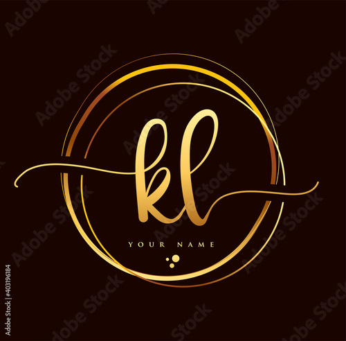 KL Initial handwriting logo golden color. Hand lettering Initials logo branding, Feminine and luxury logo design isolated on black background.