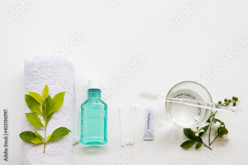 Fotografia toothbrush ,toothpaste ,terry clothes ,cotton ,mouthwash for health care oral ca