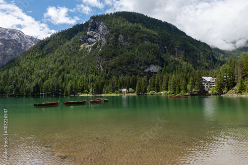 Lago di Braies - Pragser Wildsee mit Ruderbooten 