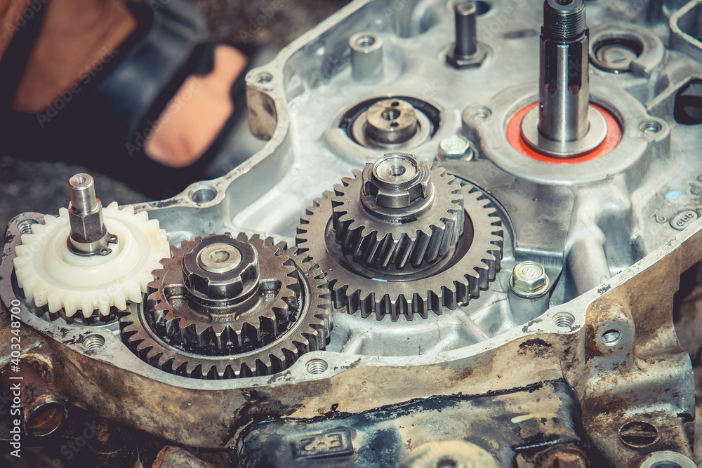 Maintenance, repair of the motorcycle engine gear system Maintenance, repair of the motorcycle engine gear system