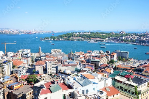 Wonderful aerial view of Istanbul city - Landscape from Galata Tower in Turkey © Eric Akashi