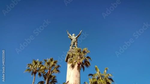 Pan around Puerto Banus La Victoria Statue