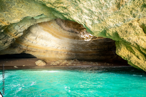 Fototapeta Naklejka Na Ścianę i Meble -  view of the inside of the Benagil Cave on the Algarve coast of Portugal