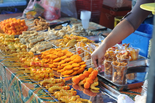 Fotografie Street food stall in selling variety of grilled barbecue in Kuching, Malaysia