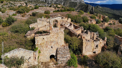 FINESTRES MURALLA CHINA HUESCA