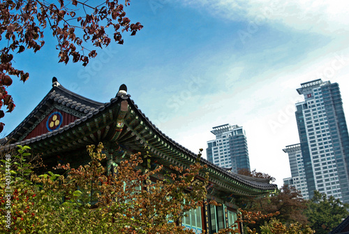 The architecture in Seoul  South Korea  can often exhibit a contrast between traditional and contemporary.