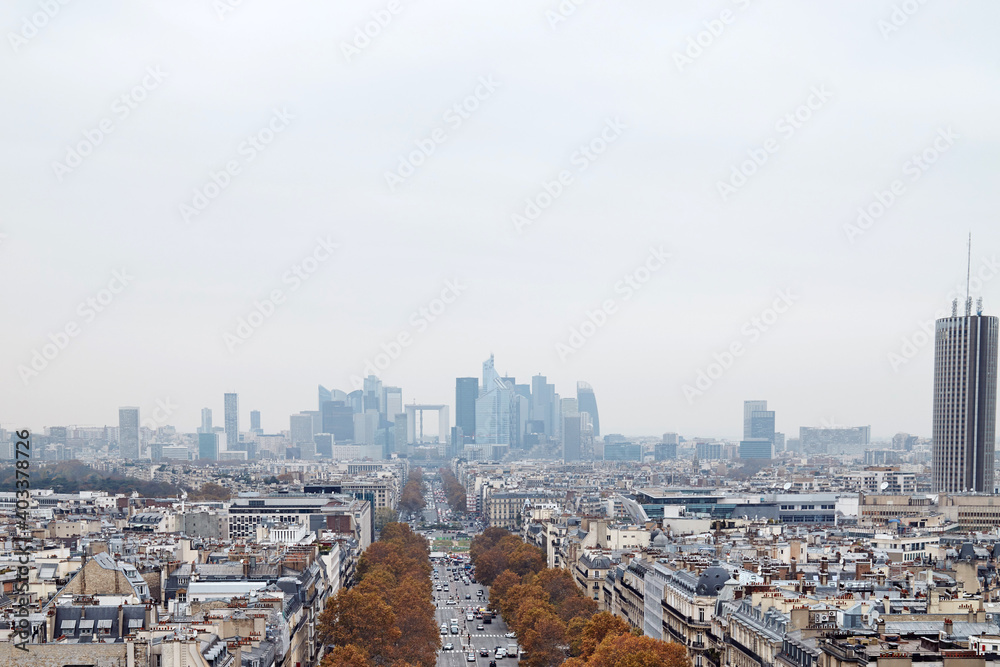 Obraz premium Panoramic view of Paris from Arc de Triomphe, center of Paris.