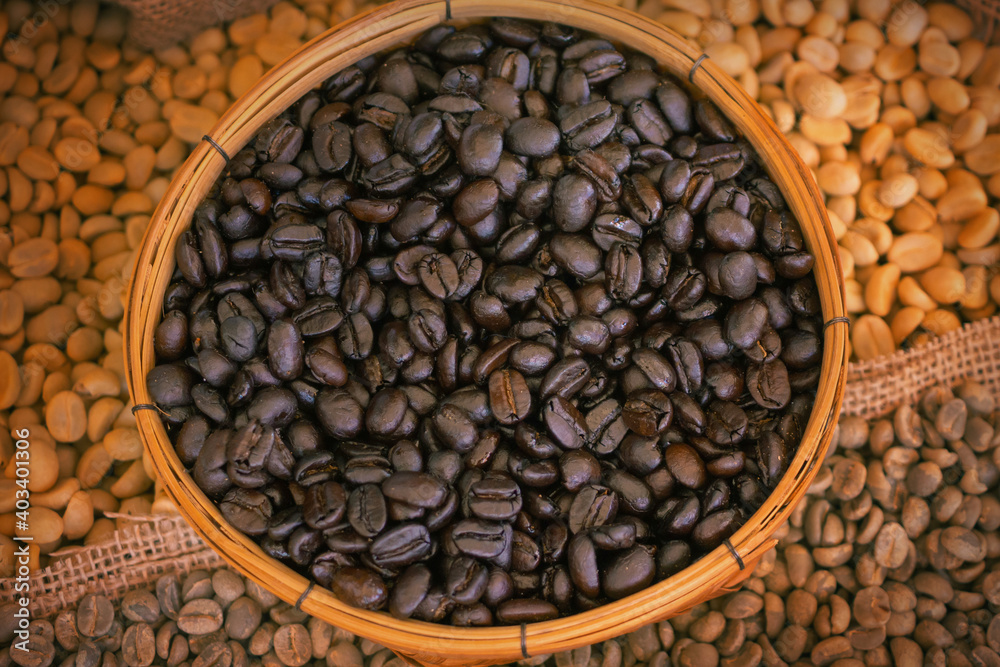 Fototapeta premium Coffee beans in basket background
