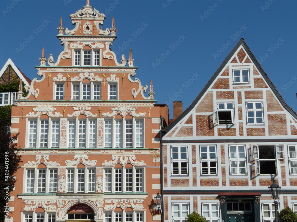 Fassade des Bürgermeister-Hintze-Haus und Fachwerkfassaden in Stade