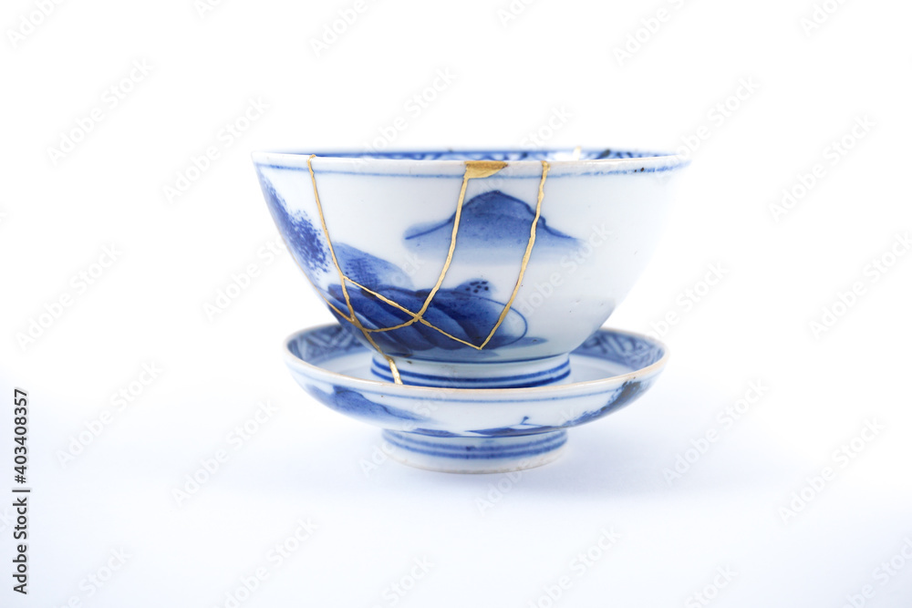 Kintsugi Japanese blue rice bowl, Gold cracks Kintsugi, Kintsukuroi