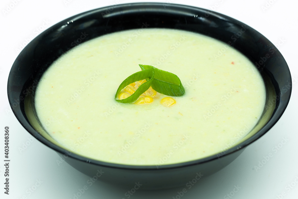 Low Carb Creamy cauliflower soup with coconut milk and corn Low Carb Creamy cauliflower soup with coconut milk and corn