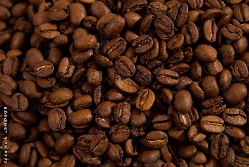 Obraz premium Kaffeebohnen auf einem Haufen