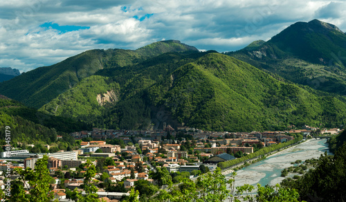 Tableau sur toile Vue panoramique de Digne, Hautes-Alpes, France