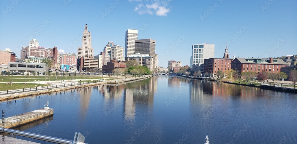 Naklejka premium view from the pedestrian bridge in downtown Providence