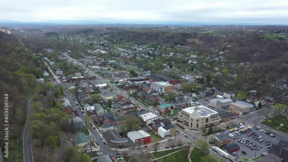 Aerial motion to the right turning to left of Berkeley Springs, WV. Aerial motion to the right turning to left of Berkeley Springs, WV.