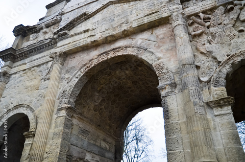 南仏プロバンス オランジュ 古代ローマの凱旋門（フランス オランジュ）