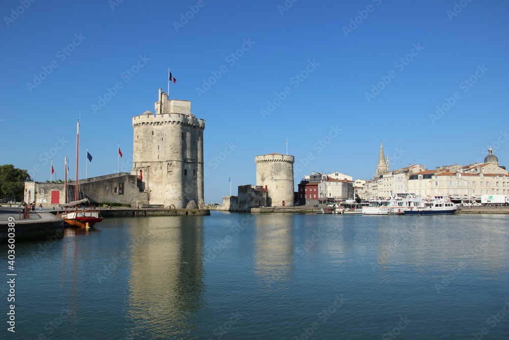 Port et tours de La Rochelle