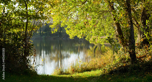 Obraz na płótnie Parc Villeneuve Tolosane w salonie