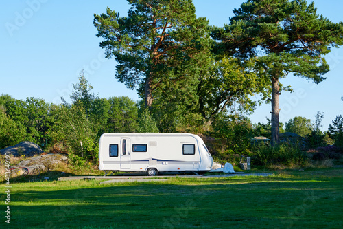 Camping in Norwegen Schweden mit Wohnmobil Wohnwagen Vorzelt