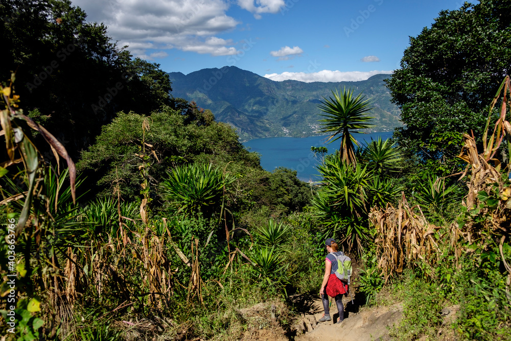 trekking al volcan San Pedro 3020 m. lago de Atitlán,departamento de Sololá , República de Guatemala, América Central trekking al volcan San Pedro 3020 m. lago de Atitlán,departamento de Sololá , República de Guatemala, América Central