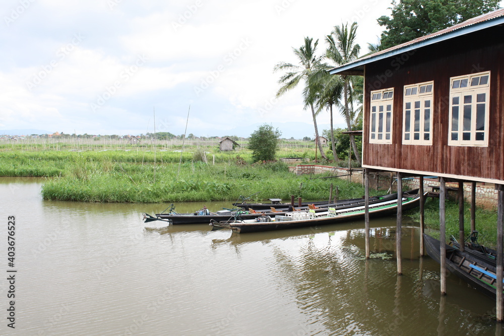 Fototapeta premium boat on the canal