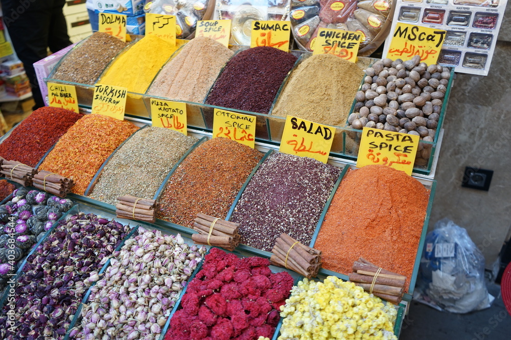 Dried fruits and various seasonings are on the market.
in Grand Bazaar / Kapalıçarşı, Istanbul, Turkey, Shopping mall or market