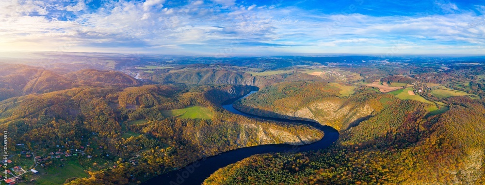 Εκτύπωση καμβά Beautiful view of Vltava river from Maj viewpoint